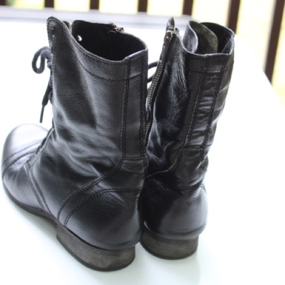 Steve Madden Troopa Black Combat Boots - Picture 3 of 12